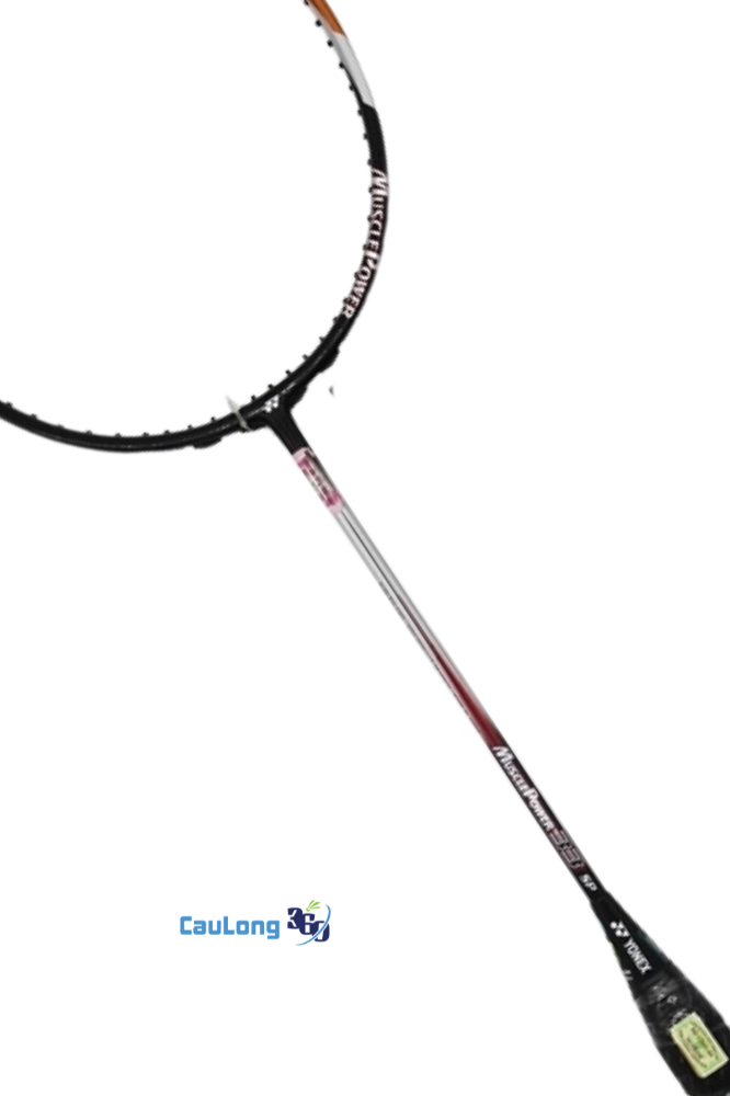 Vợt MP 33 thể hiện khả năng linh hoạt, bền bỉ