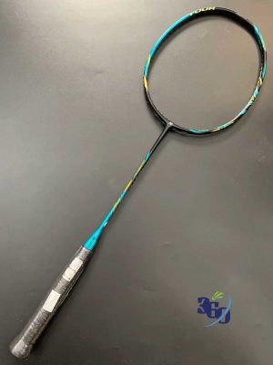 Vợt cầu lông Yonex Astrox 88S Tour