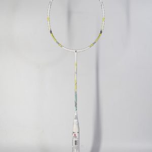 Vợt cầu lông Apavi White Crossbow