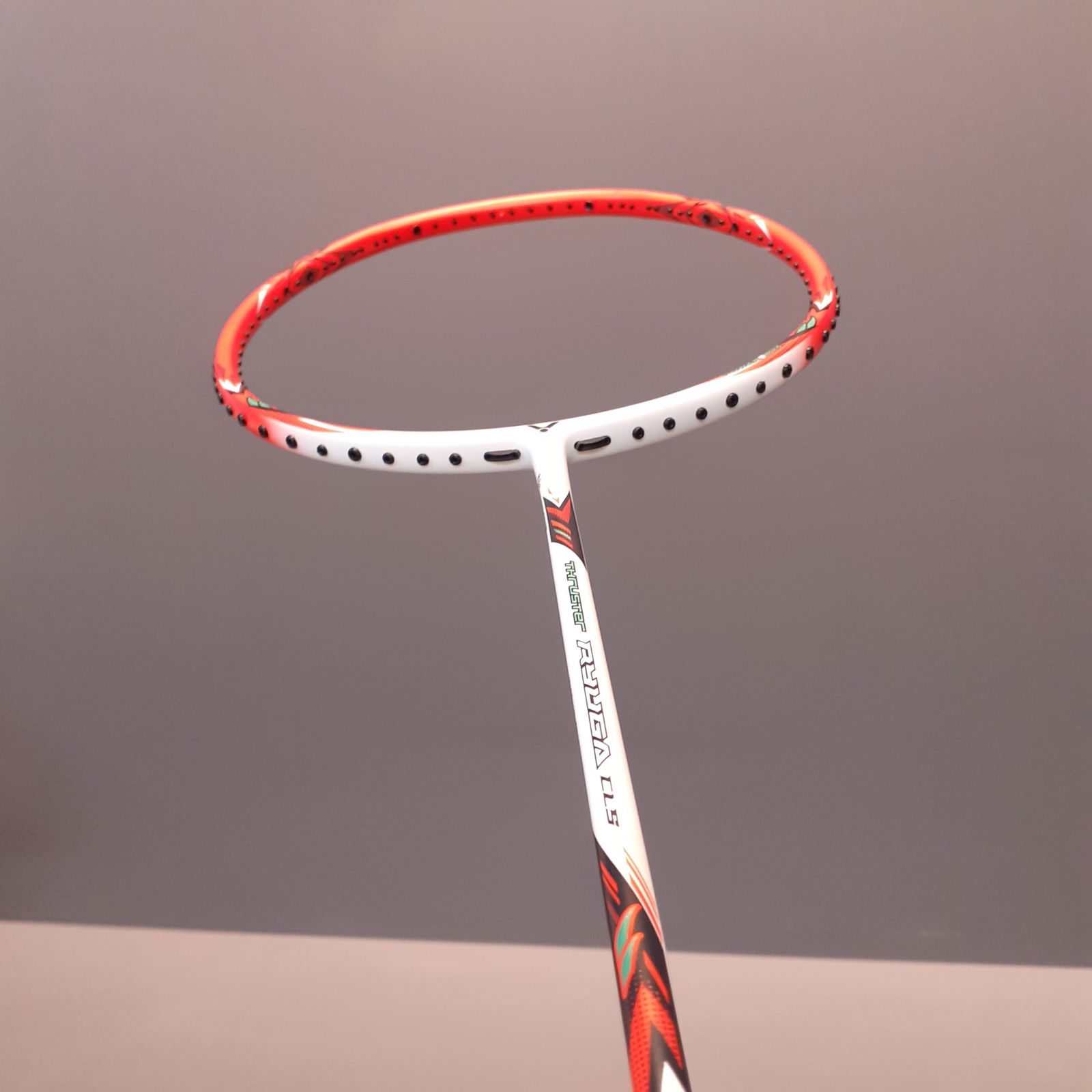 Giới thiệu Vợt Cầu Lông Victor Thruster Ryuga Cls