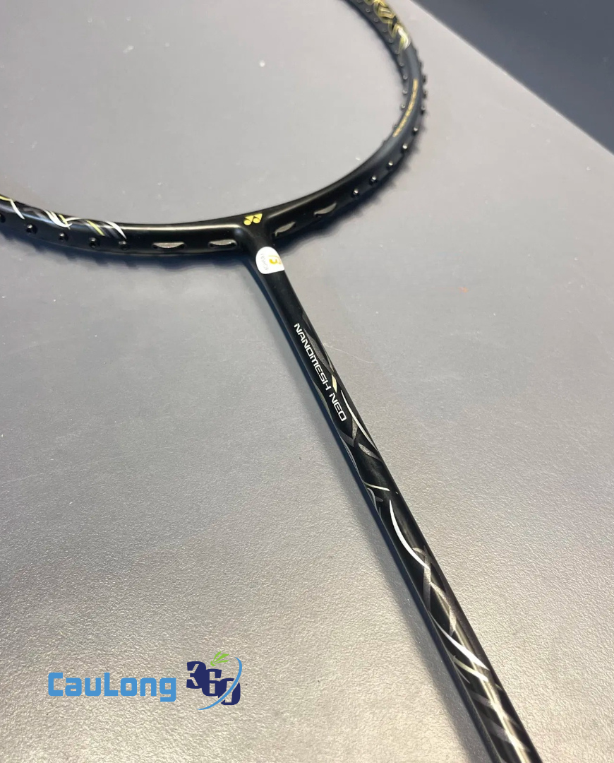 Vợt cầu lông Yonex Astrox 22 RX được tích hợp các công nghệ hiện đại